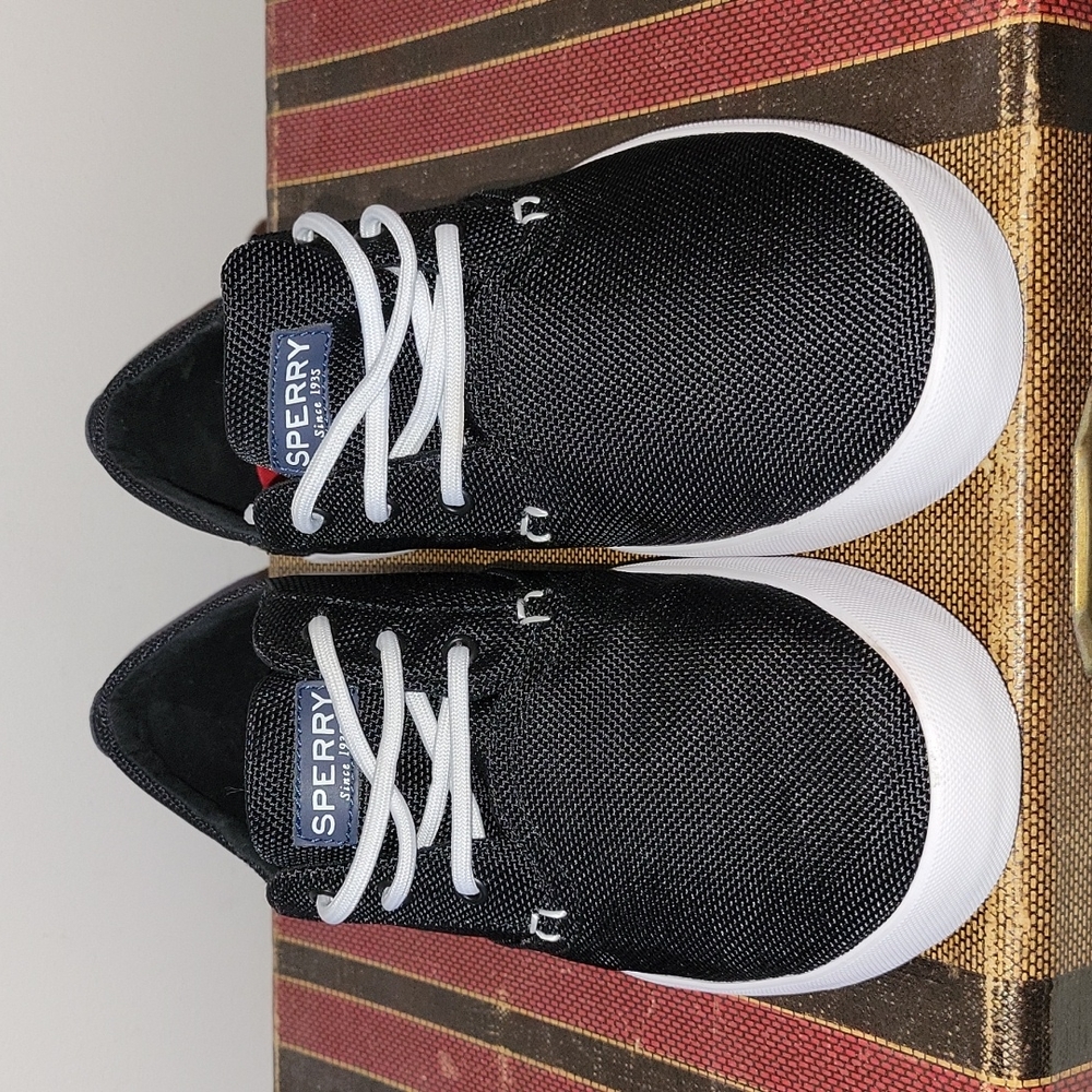 Sperry Bodie memory foam sneakers